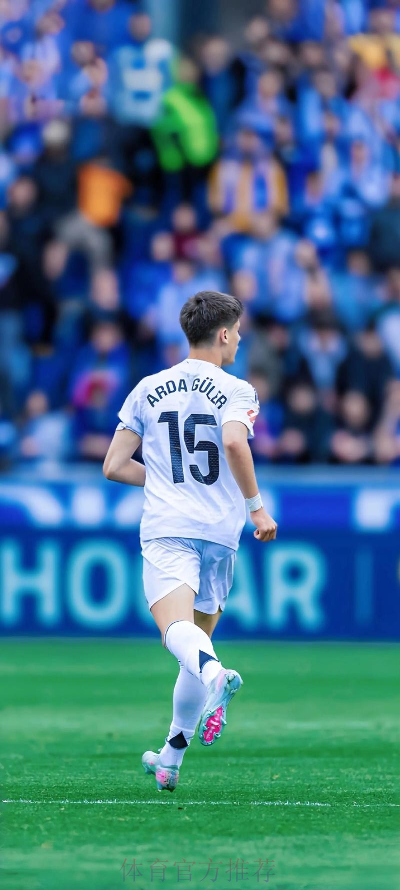 阿拉巴复出将踢左后卫 让卡马文加回到中场